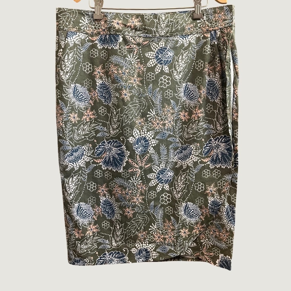 RipSkirt Hawaii Wrap Skirt Womens Large Olive La Boheme Floral Quick Dry Midi